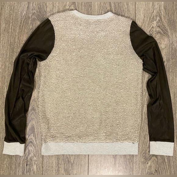 Long Sleeve Top - Picture 4 of 4